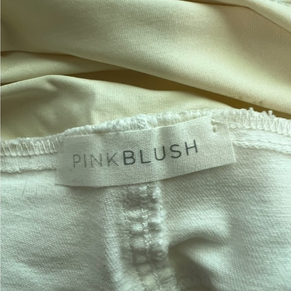 Pink Blush White Distressed Hem Short, New with Tags - Picture 4 of 5